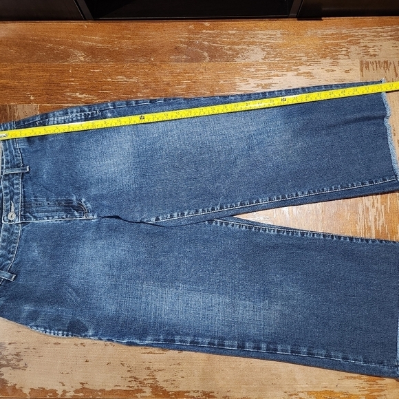 Nautica Womens Aged Wash Denim Cropped Pants W/ Fray Size 8 - Picture 7 of 11